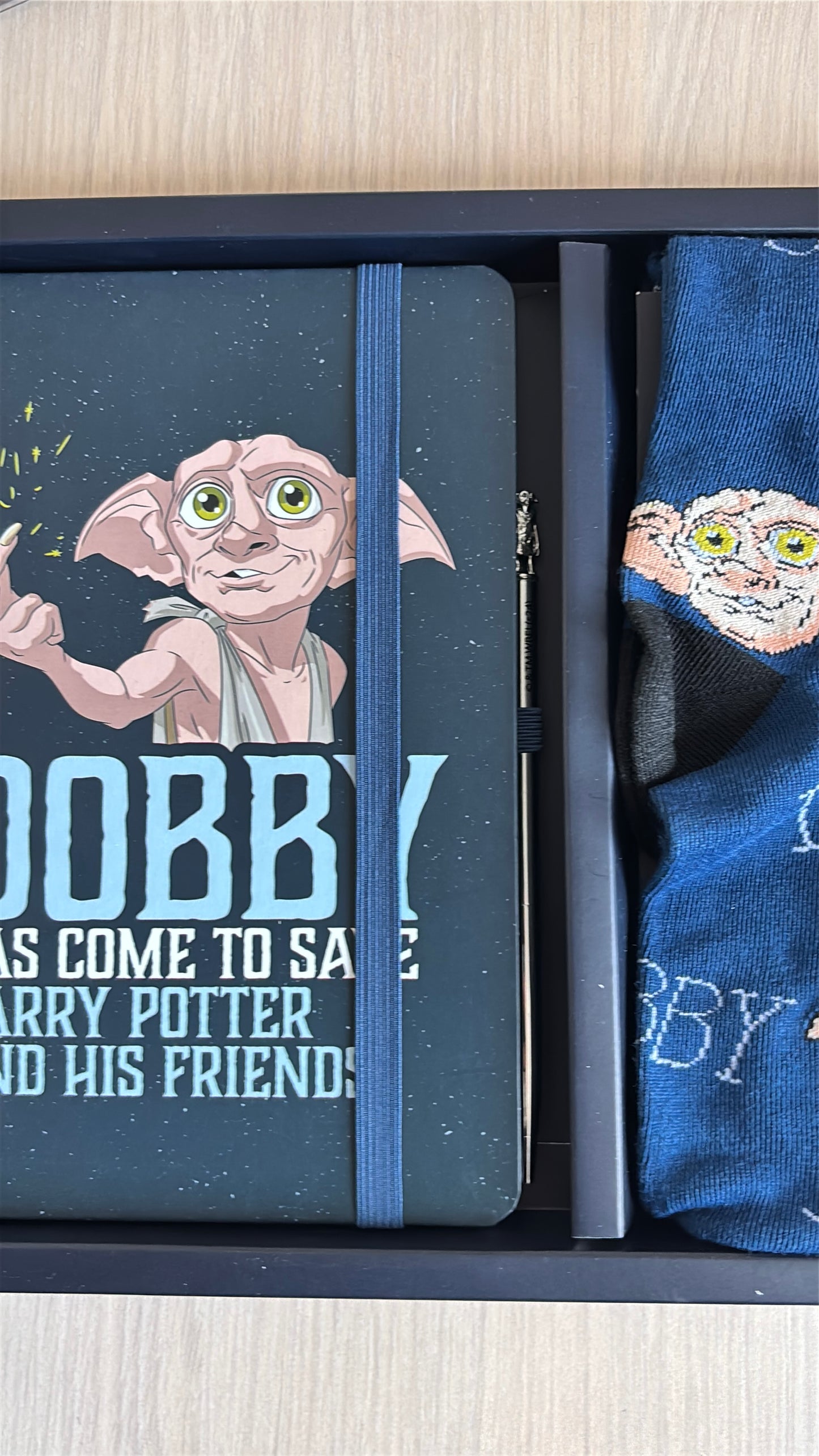 Set birotica Harry Potter - Dobby (caiet, pix si sosete)