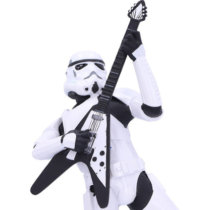 Detaliu frontal cu Stormtrooper și chitara