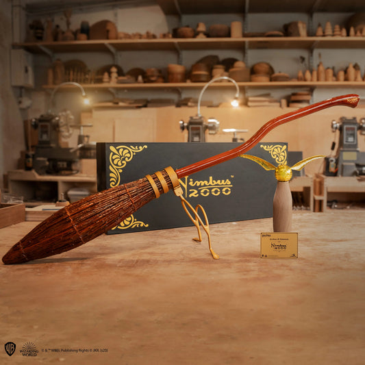 Replica matura zburatoare Harry Potter Nimbus 2000